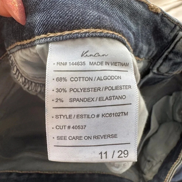 Kancan Ladies Mid Rise Flare Dark Wash Denim Jeans in Size 11/29 - Picture 5 of 8